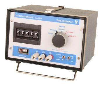 TE1010 — калибратор напряжения постоянного тока